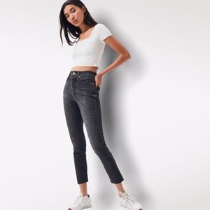 Levi's Black Ankle & Cropped Jeans
